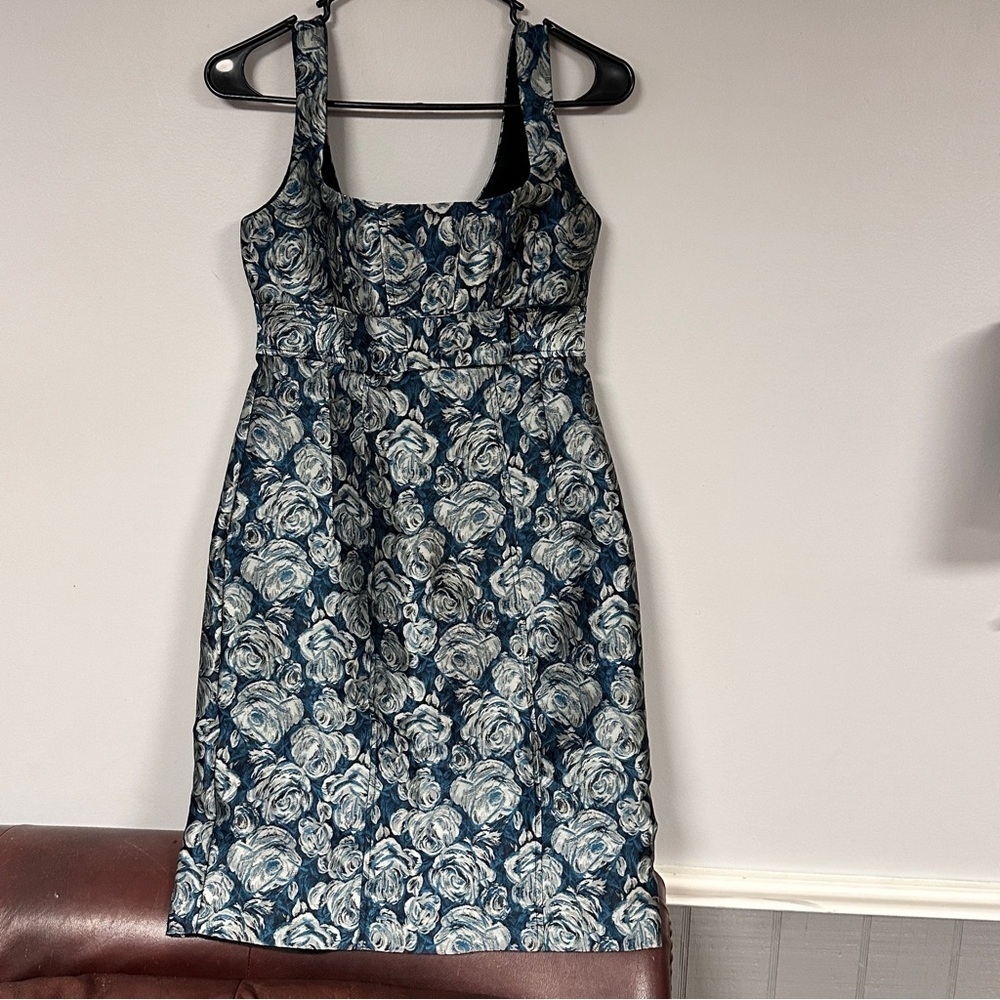 Nanette Lepore Beautiful Silver / Blue / Black Metallic Rose Floral Dress, Sz 4